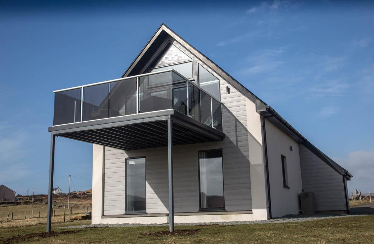 Vila Oor Neuk Tole Exteriér fotografie