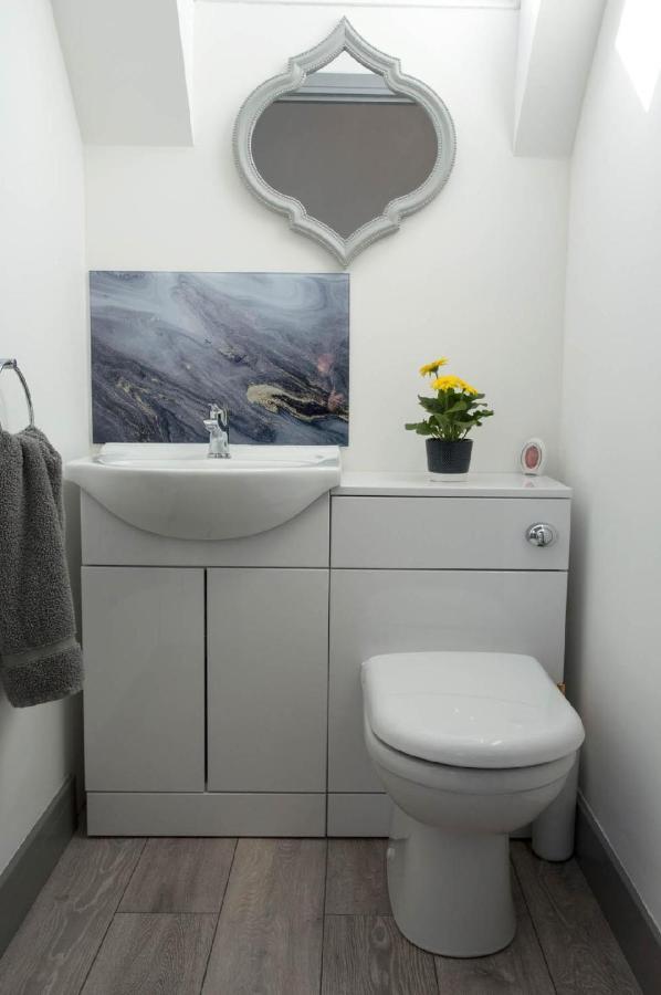 Vila Oor Neuk Tole Exteriér fotografie